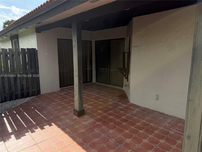 Building Photo - 15065 SW 49th Ln