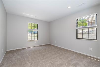 Building Photo - 18 Wallingford Dr