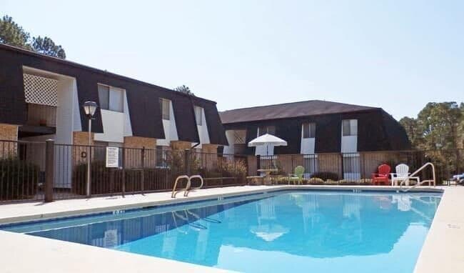 Building Photo - Amelia