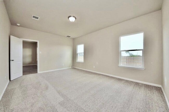 Building Photo - 2813 Bridekirk Dr