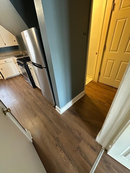 Building Photo - 123 N 7th Ave