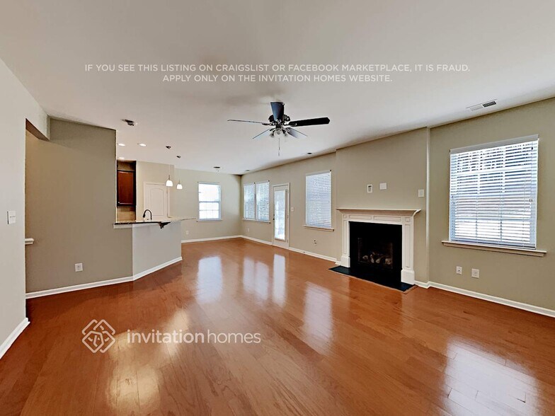 Building Photo - 13126 Reunion St