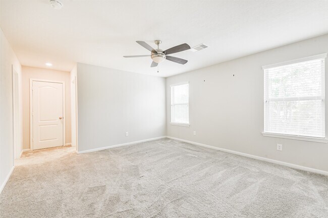 Building Photo - 2036 Elkington Cir