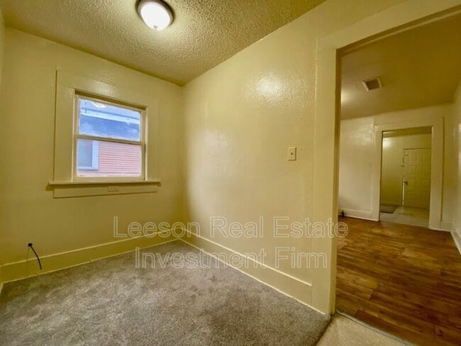 Building Photo - 224 Adair St