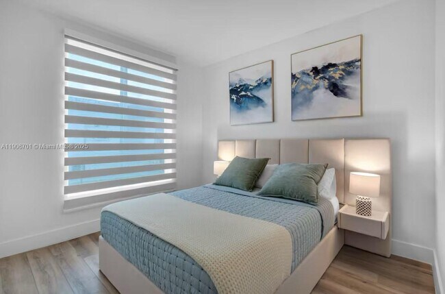 Building Photo - 1542 NW 2nd St