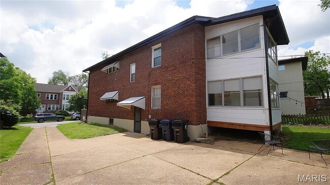 Building Photo - 7333 Lindell Blvd