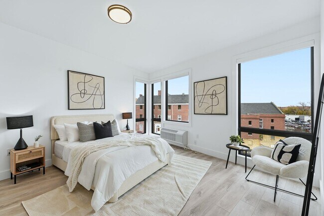 Building Photo - 9-11 Passaic St