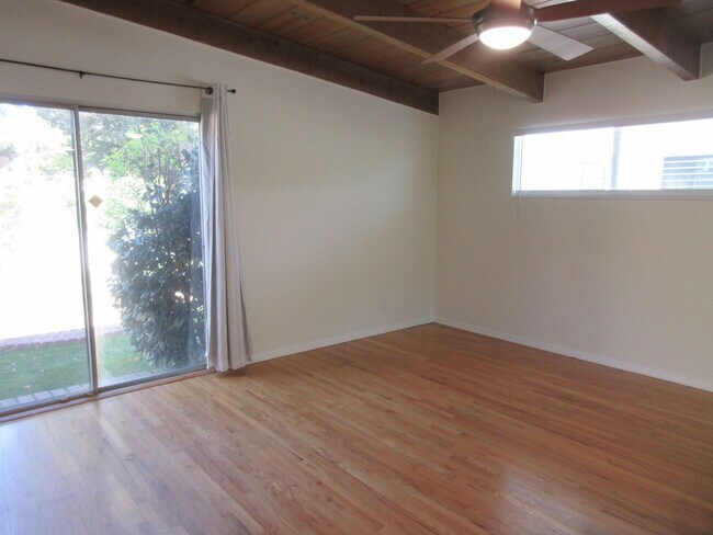 Building Photo - 13235 Cumpston St