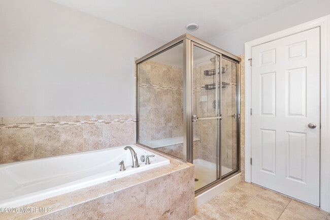 Building Photo - 207 Yale Blvd