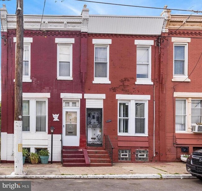 Building Photo - 2304 N Smedley St