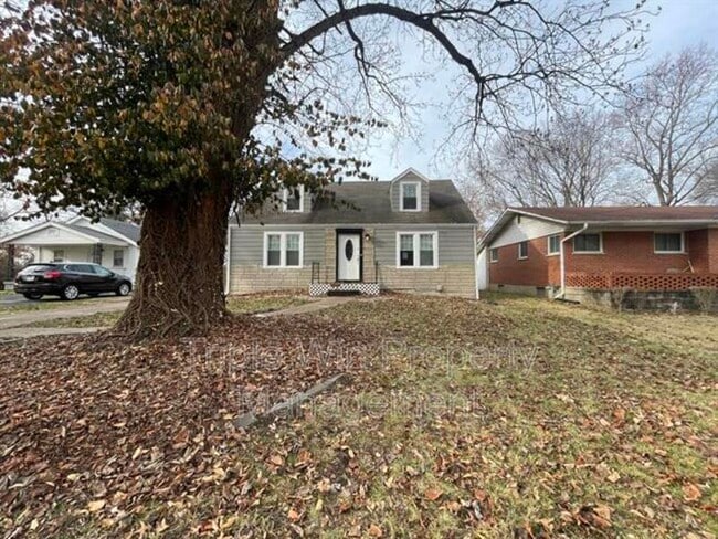 Building Photo - 19 S Schlueter Ave