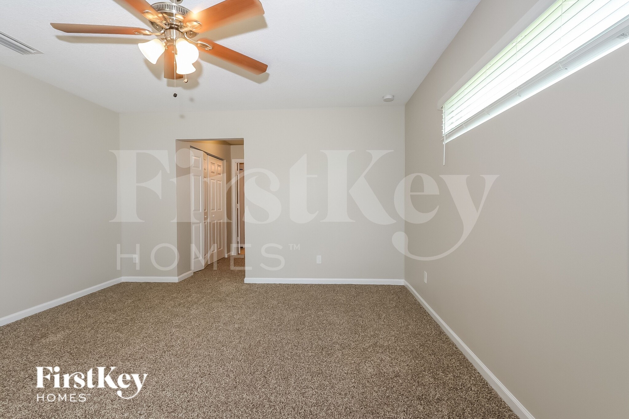 Building Photo - 2937 SW Moody Terrace