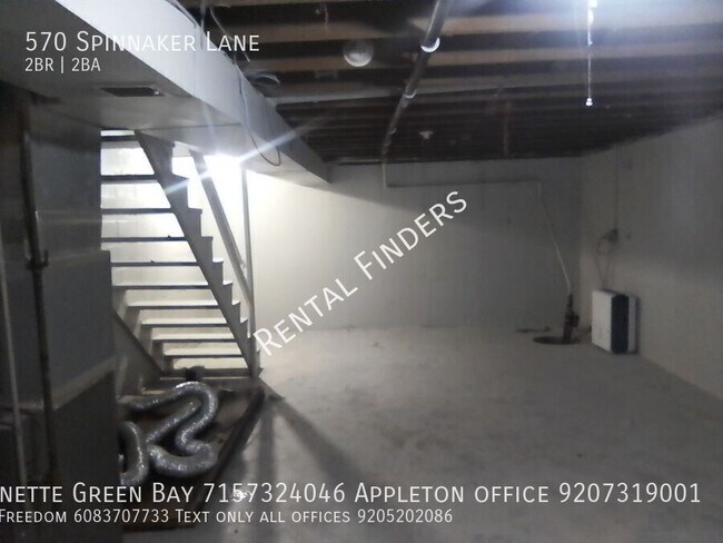 Building Photo - 570 Spinnaker Ln