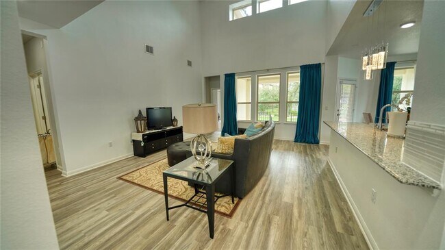 Building Photo - 11907 Singer Ct