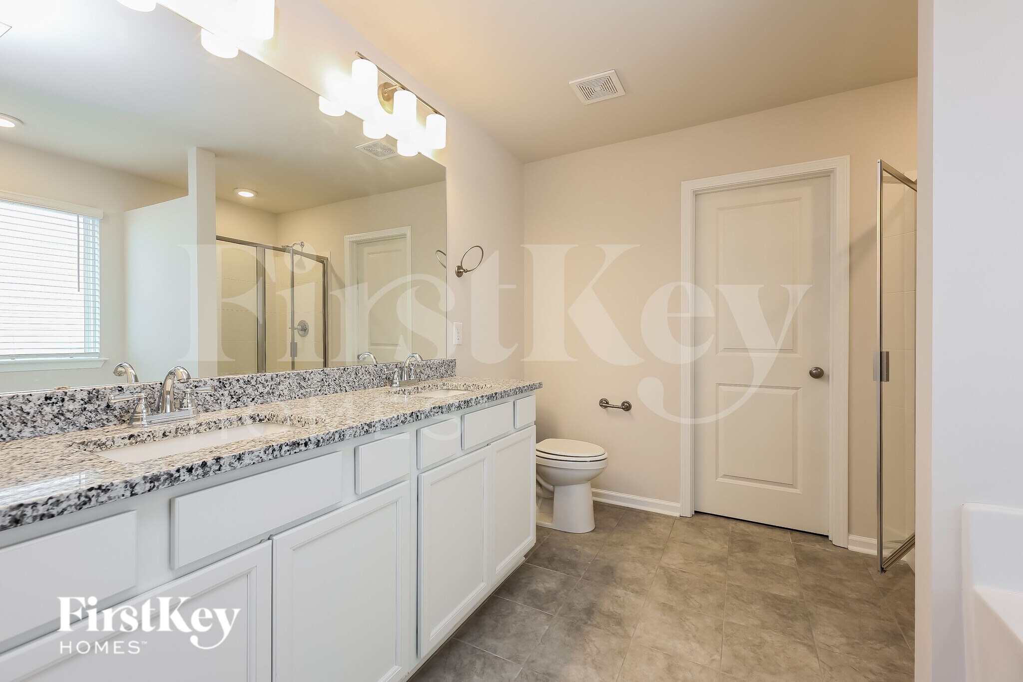 Building Photo - 1000 Mission Hill Ln