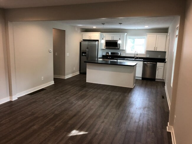 Building Photo - 1012 Jackson St NW