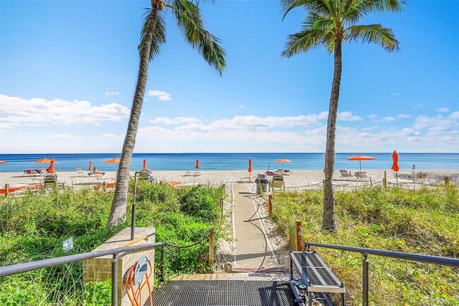 Building Photo - 3800 Galt Ocean Dr