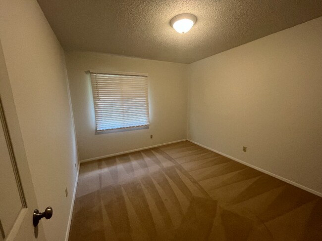 Building Photo - 104 Clinkscales Rd