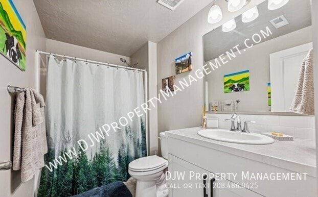 Building Photo - 7528 W Itasco Dr