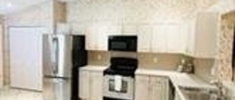 Building Photo - 5758 Royal Lake Cir