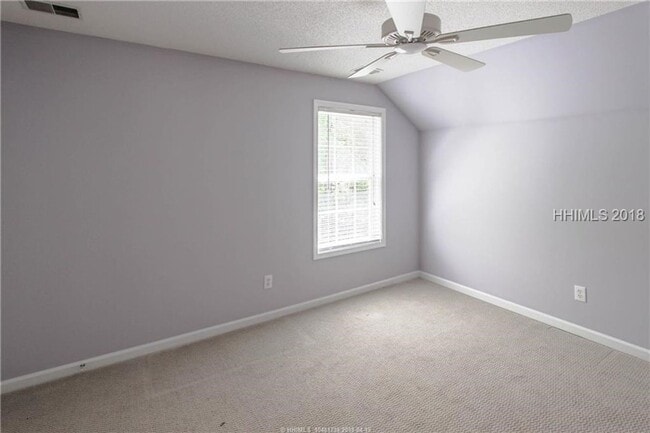 Building Photo - Bluffton - Lake Linden