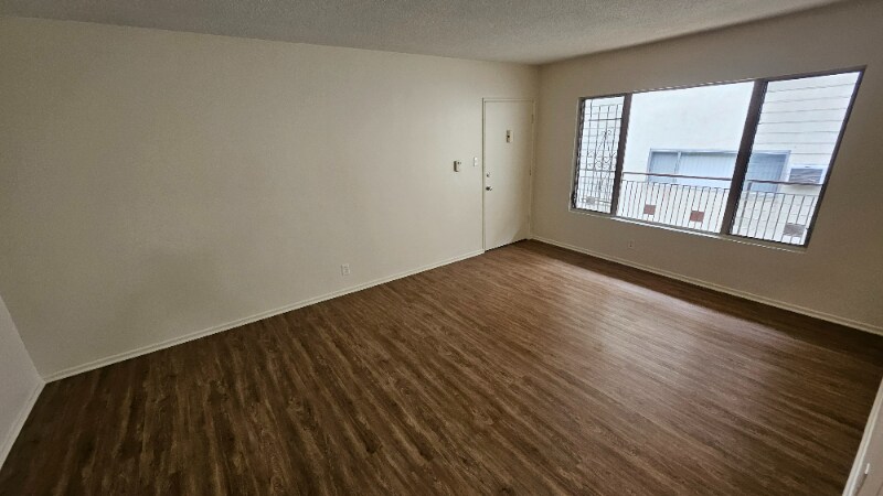 Building Photo - 1201 N Ogden Dr