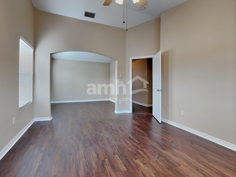 Building Photo - 10602 Drayton Ct