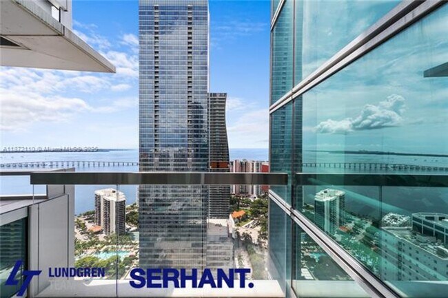 Primary Photo - 1395 Brickell Ave