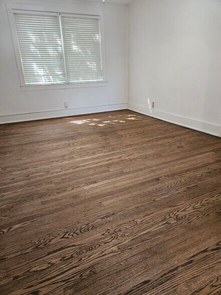 Bedroom 2 - 565 Eastern Pkwy