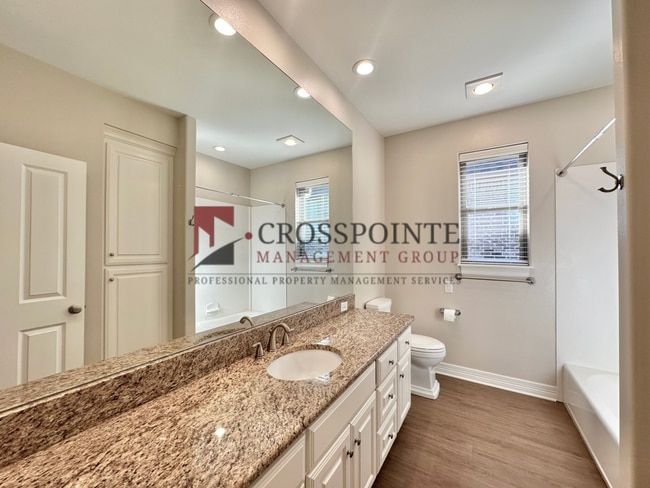 Building Photo - 3 Bedroom 2 Bath Near Three Lakes MS!