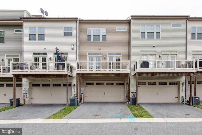 Building Photo - 7656 Telamon Wy