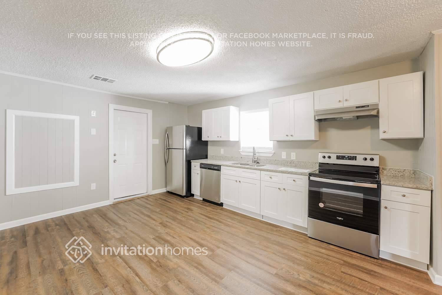 Building Photo - 905 E Crockett St