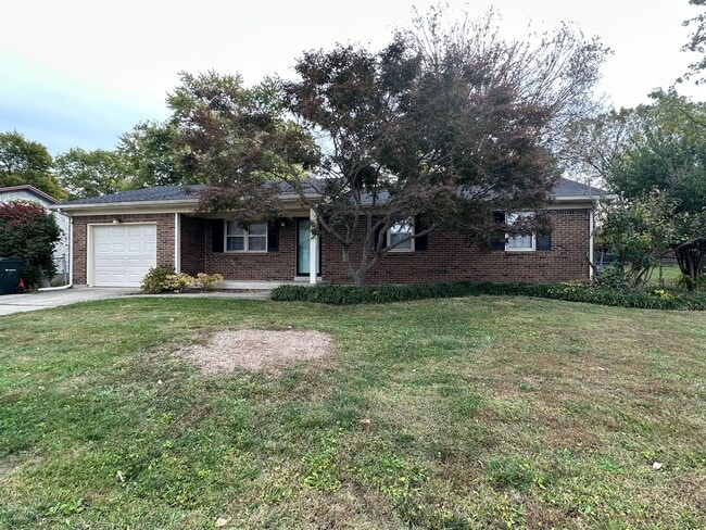 Building Photo - COMING SOON! Lovely 3 BR House in Tates Creek! Garage, Fenced Backyard, Pets Ok