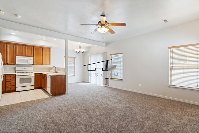 Building Photo - South Ogden 3 Bedroom Home for Lease!