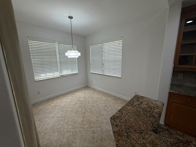 Building Photo - 8297 NW 128th Ln