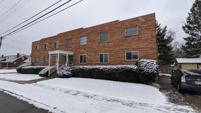 Primary Photo - 3618 Robb Ave