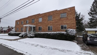 Building Photo - 3618 Robb Ave