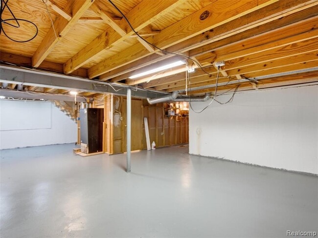 Building Photo - 2387 Sanders Pl