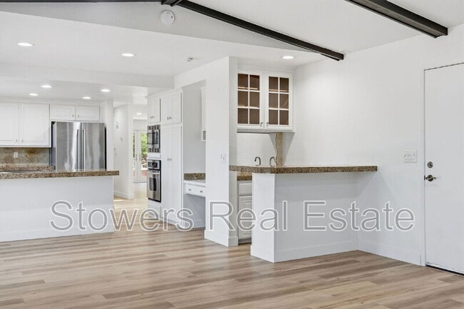 Building Photo - 155 Mountain Canyon Pl