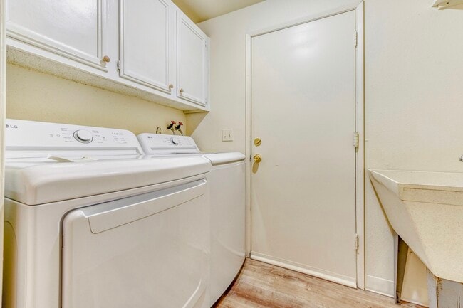 Building Photo - 1467 NW 176th Pl