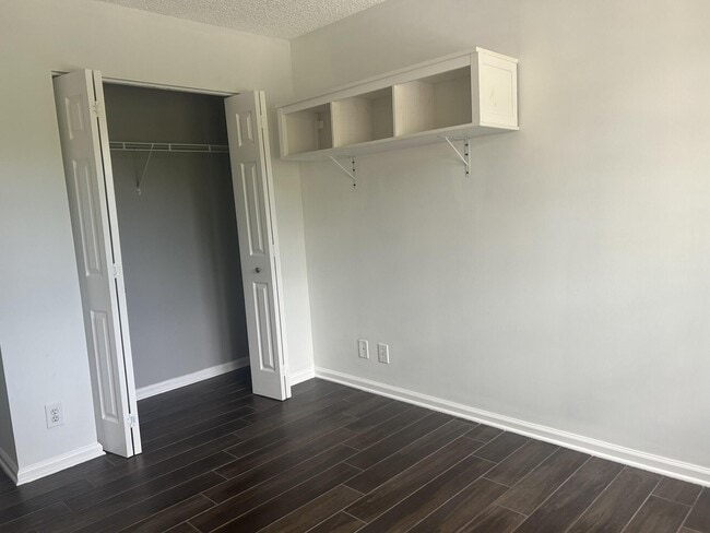 Building Photo - 1239 Imperial Lake Rd