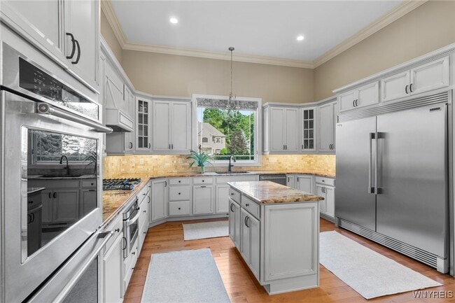 Building Photo - 9743 Cobblestone Dr