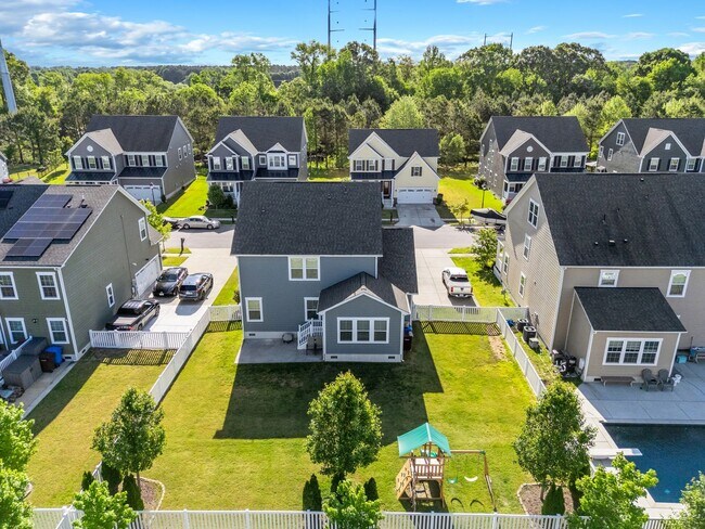 Building Photo - CULPEPPER LANDING