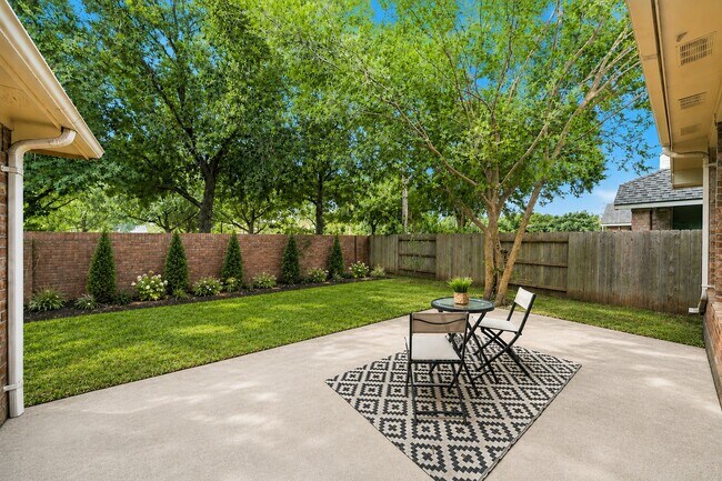 Building Photo - 11308 Windy Dawn Dr