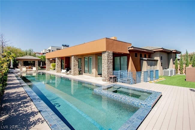 Building Photo - 69 Hawk Ridge Dr