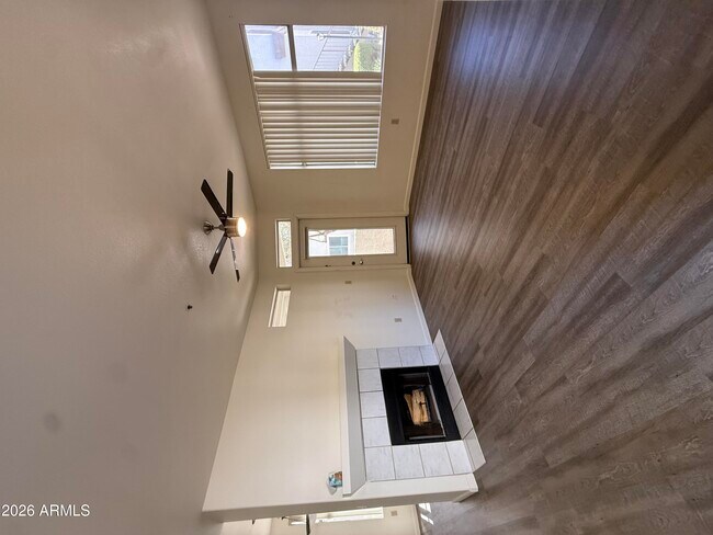 Building Photo - 11375 E Sahuaro Dr