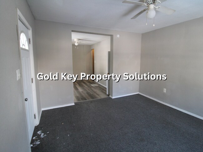 Building Photo - 1221-1223 W 14th St