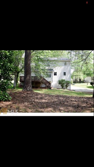 Building Photo - 1411 Glynn Oaks Dr SW