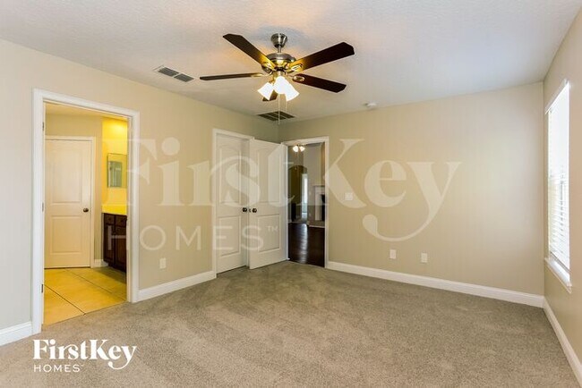 Building Photo - 86353 Sand Hickory Trail