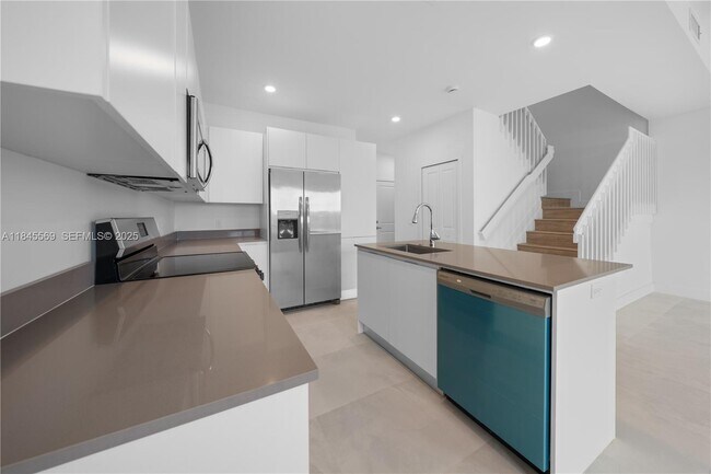 Building Photo - 19114 345th Ter